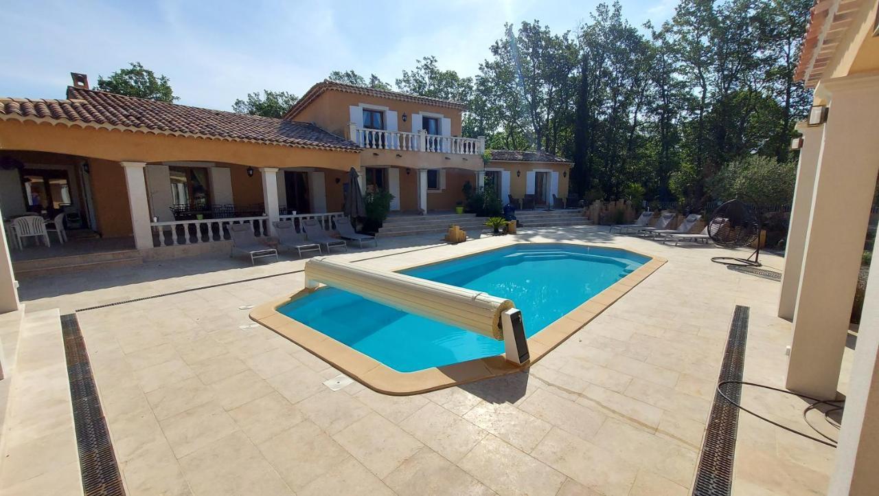 Le Mas Provencal Regusse Exterior photo
